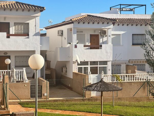 Квартира в Пунта Прима, Испания, 63м² - изображение 19
