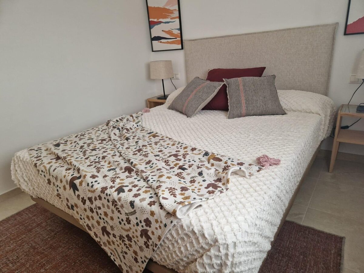 Apartment with 3 bedrooms, 96m² in Aviles, Spain [ID: 0137-N9370]
