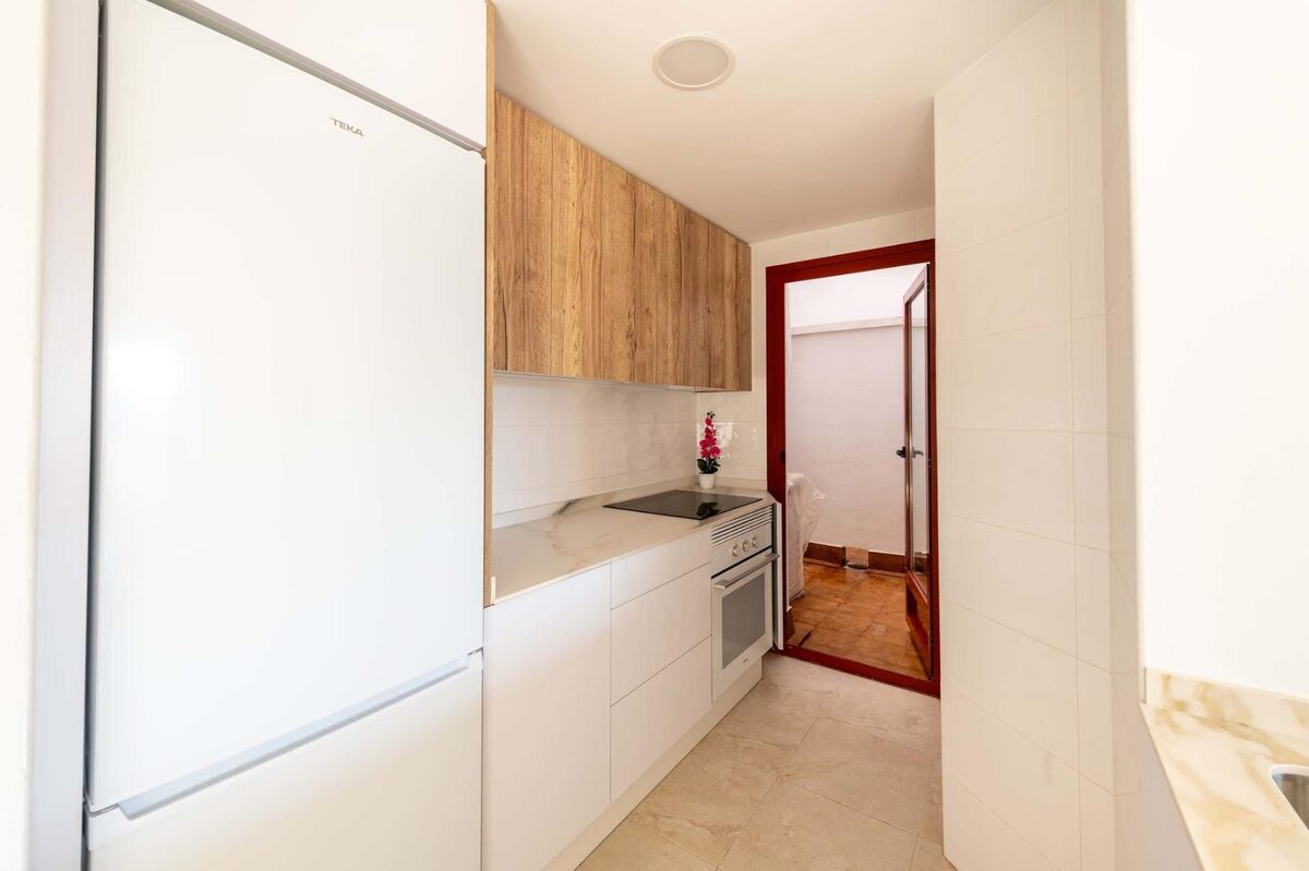Apartment with 3 bedrooms, 96m² in Aviles, Spain [ID: 0137-N9370]