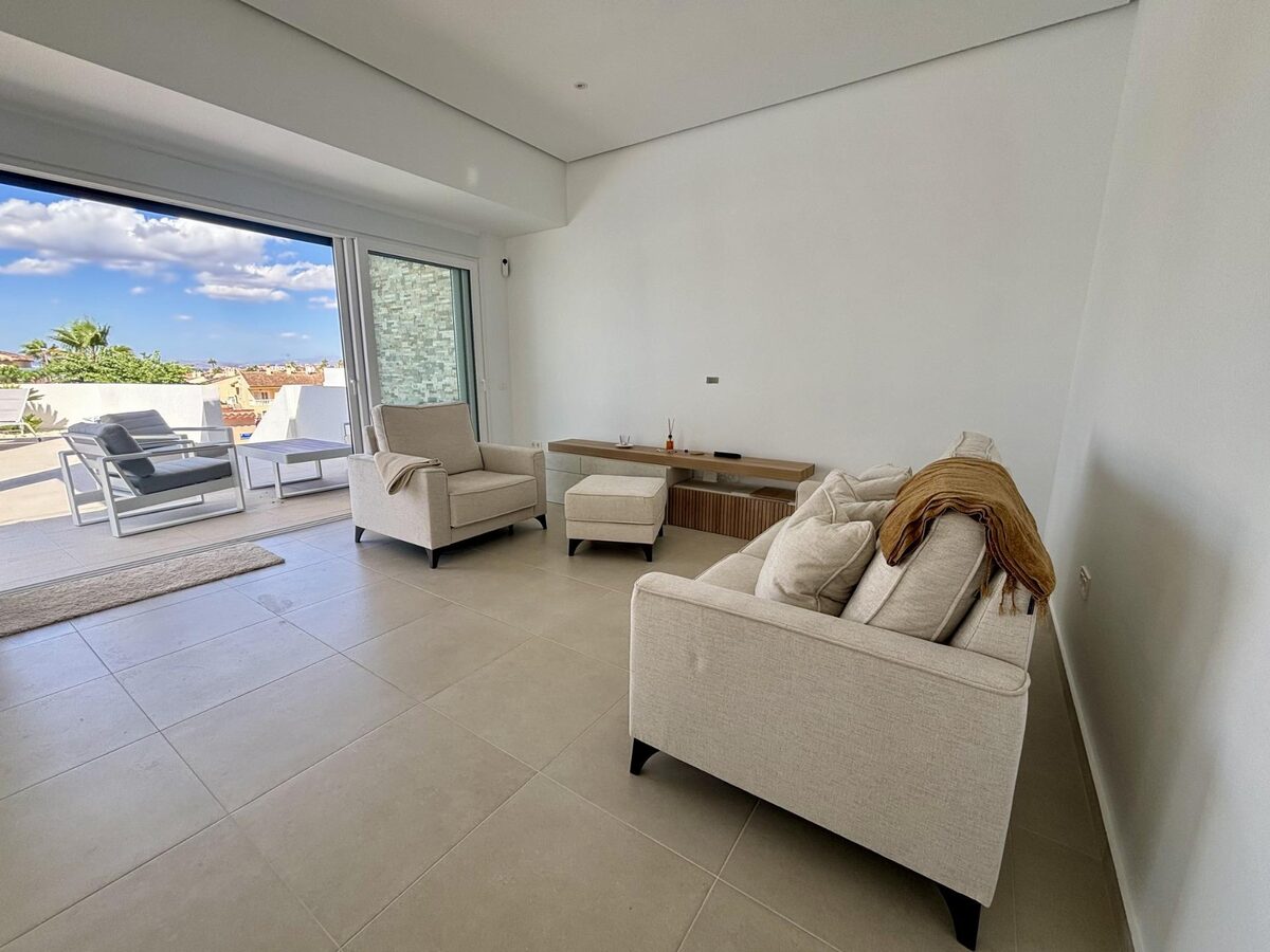 Villa with 3 bedrooms, 120m² in Rojales, Spain [ID: 0137-N7196]