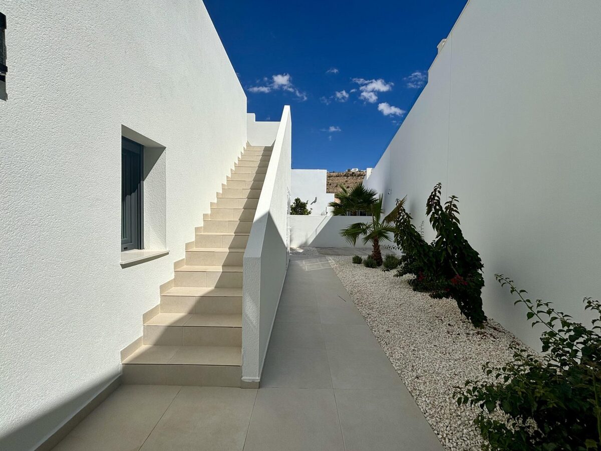 Villa with 3 bedrooms, 120m² in Rojales, Spain [ID: 0137-N7196]