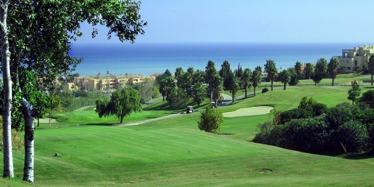Dom szeregowy z 4 sypialniami, 163m² w Manilva, Hiszpania [ID: 0137-SP0282]