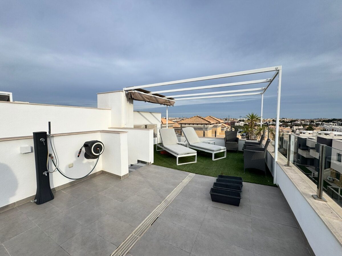 Будинок з 3 спальнями, 152м² в Оріуела Коста, Іспанія [ID: 0150-LS-1912/1]