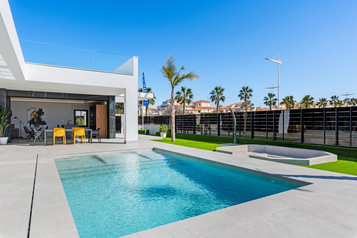 Villa with 3 bedrooms, 129m² in Algorfa, Spain [ID: 0137-N9434]
