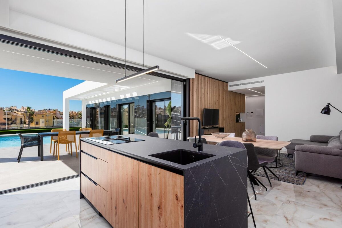 Villa with 3 bedrooms, 129m² in Algorfa, Spain [ID: 0137-N9434]