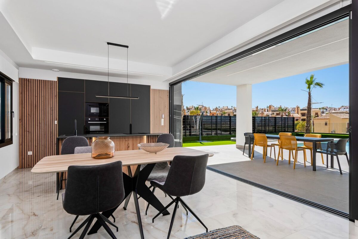 Villa with 3 bedrooms, 129m² in Algorfa, Spain [ID: 0137-N9434]