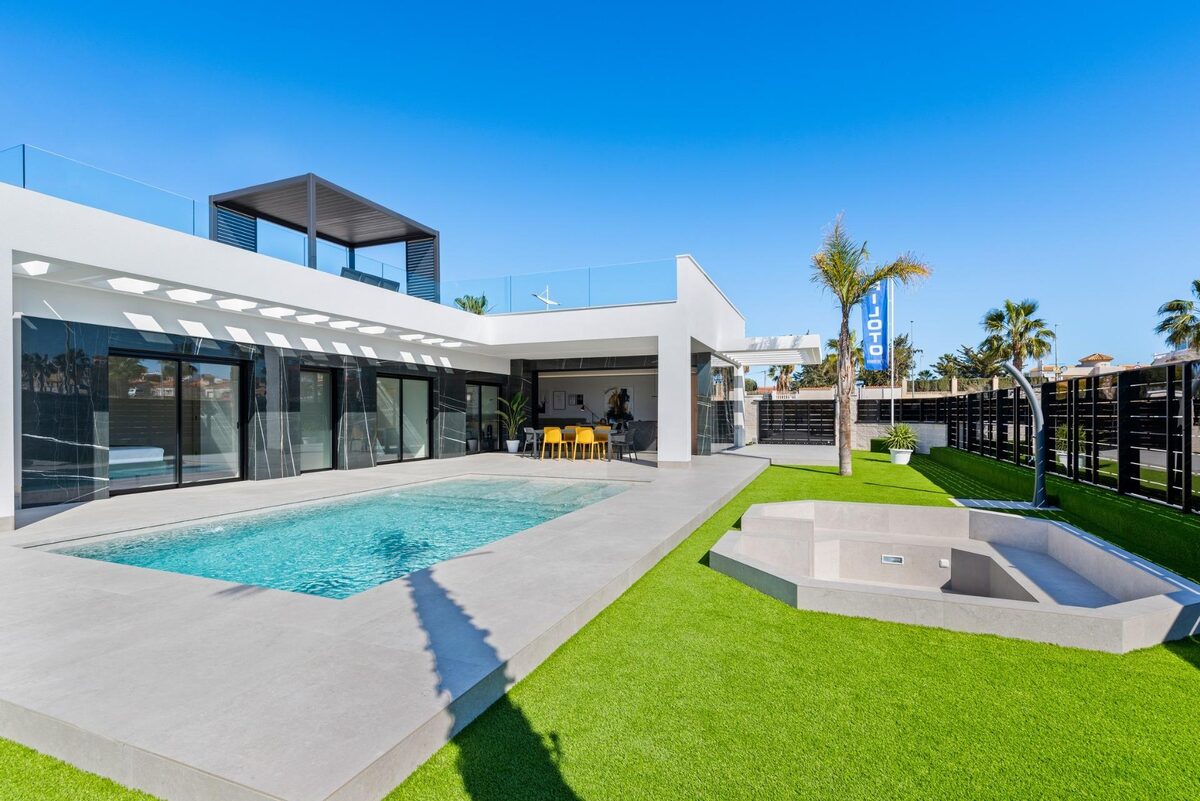 Villa with 3 bedrooms, 129m² in Algorfa, Spain [ID: 0137-N9434]