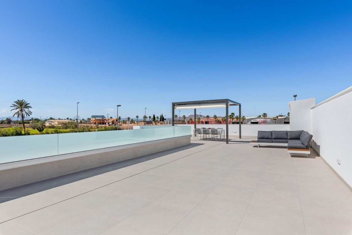 Villa with 3 bedrooms, 130m² in Los Alcazares, Spain [ID: 0137-N9451]