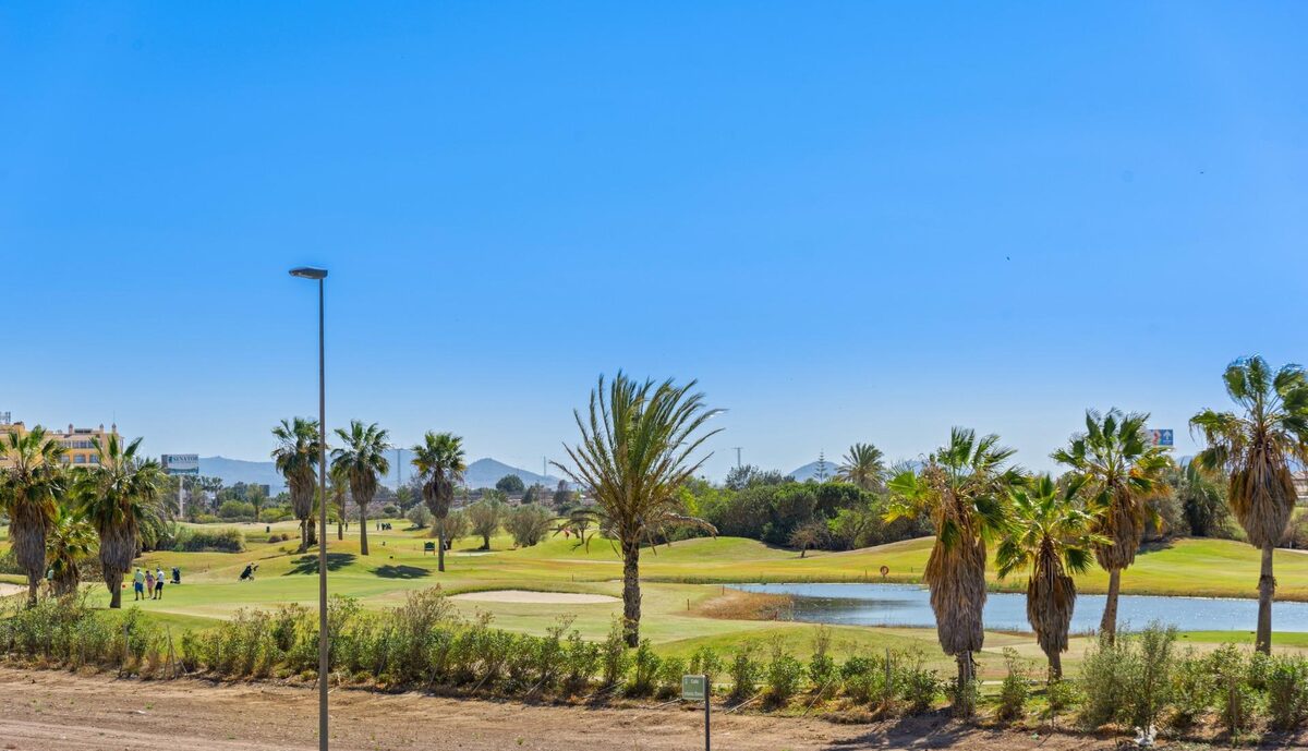 Villa with 3 bedrooms, 130m² in Los Alcazares, Spain [ID: 0137-N9451]