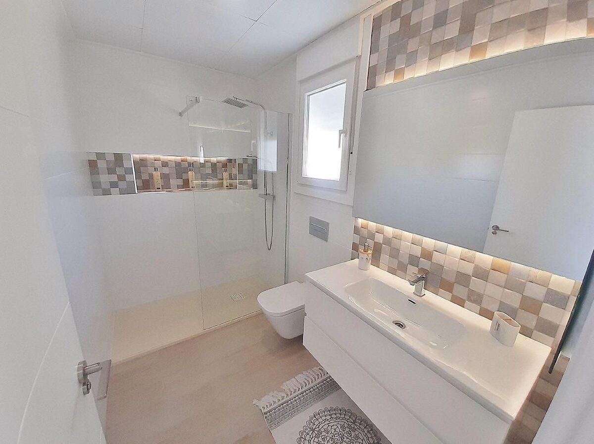 Townhouse with 3 bedrooms, 82m² in Aviles, Spain [ID: 0137-N9482]