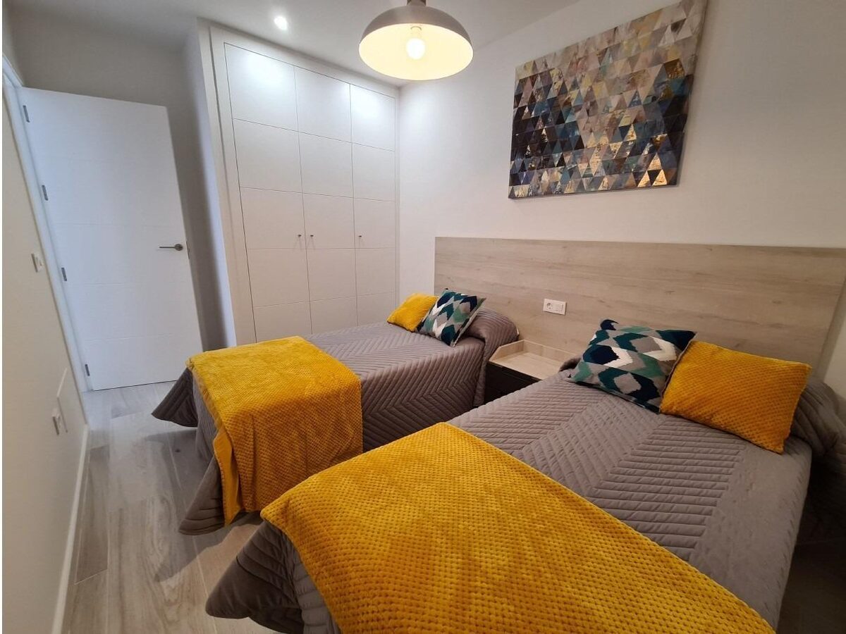 Townhouse with 3 bedrooms, 82m² in Aviles, Spain [ID: 0137-N9482]