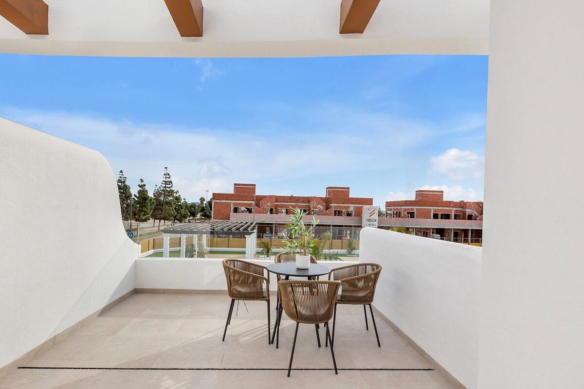 Penthouse z 3 sypialniami, 85m² w Los Alcazares, Hiszpania [ID: 0137-N9493]