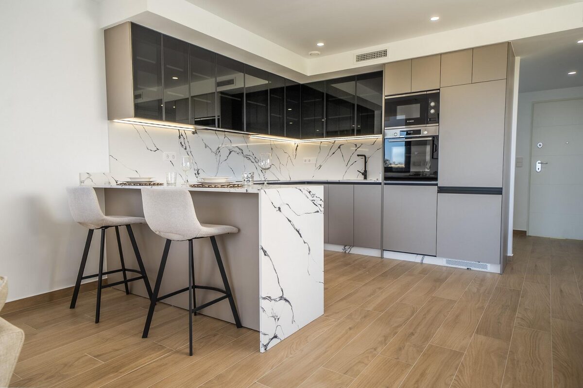 Villa with 6 bedrooms, 436m² in Algorfa, Spain [ID: 0137-N9537]