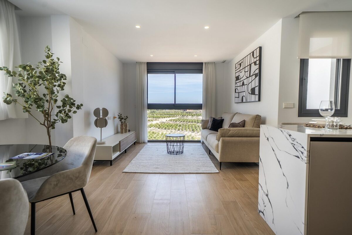 Villa with 6 bedrooms, 436m² in Algorfa, Spain [ID: 0137-N9537]