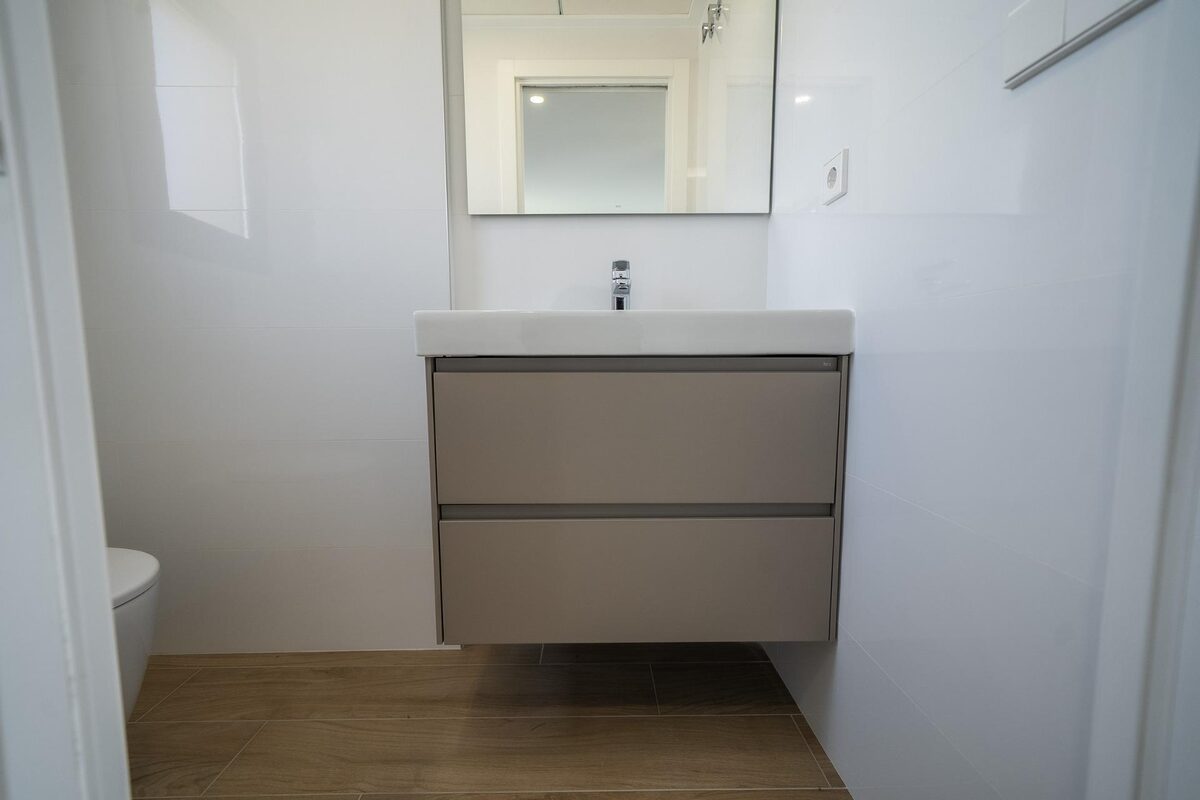 Villa with 6 bedrooms, 436m² in Algorfa, Spain [ID: 0137-N9537]