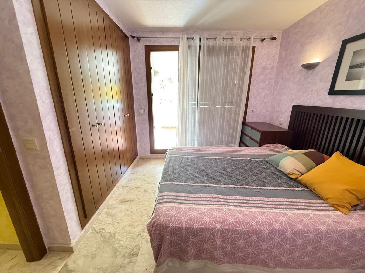 Apartment with 2 bedrooms, 84m² in Punta Prima, Spain [ID: 0150-LS-0602]