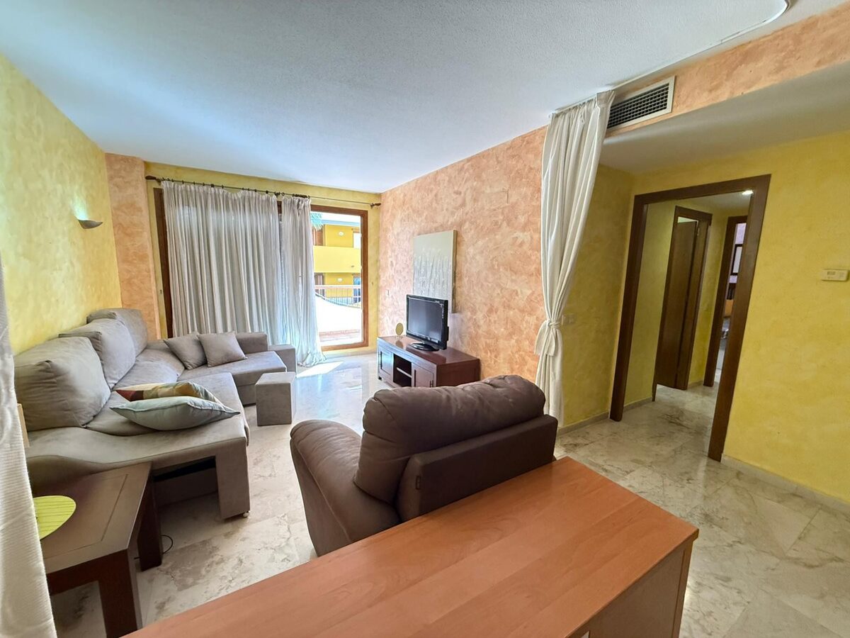 Apartment with 2 bedrooms, 84m² in Punta Prima, Spain [ID: 0150-LS-0602]