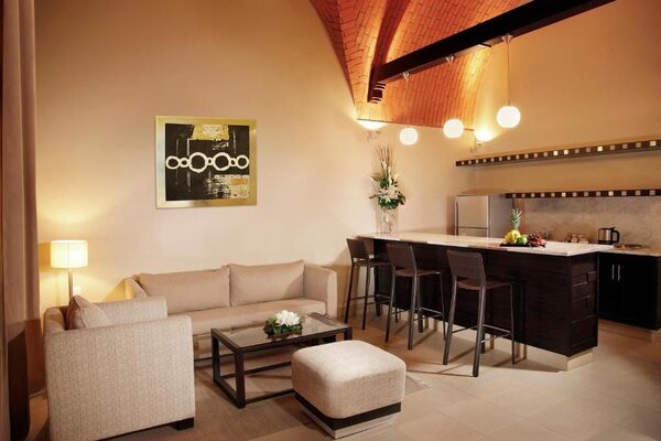 Villa in Dubai, UAE, 139.35m² - image 7