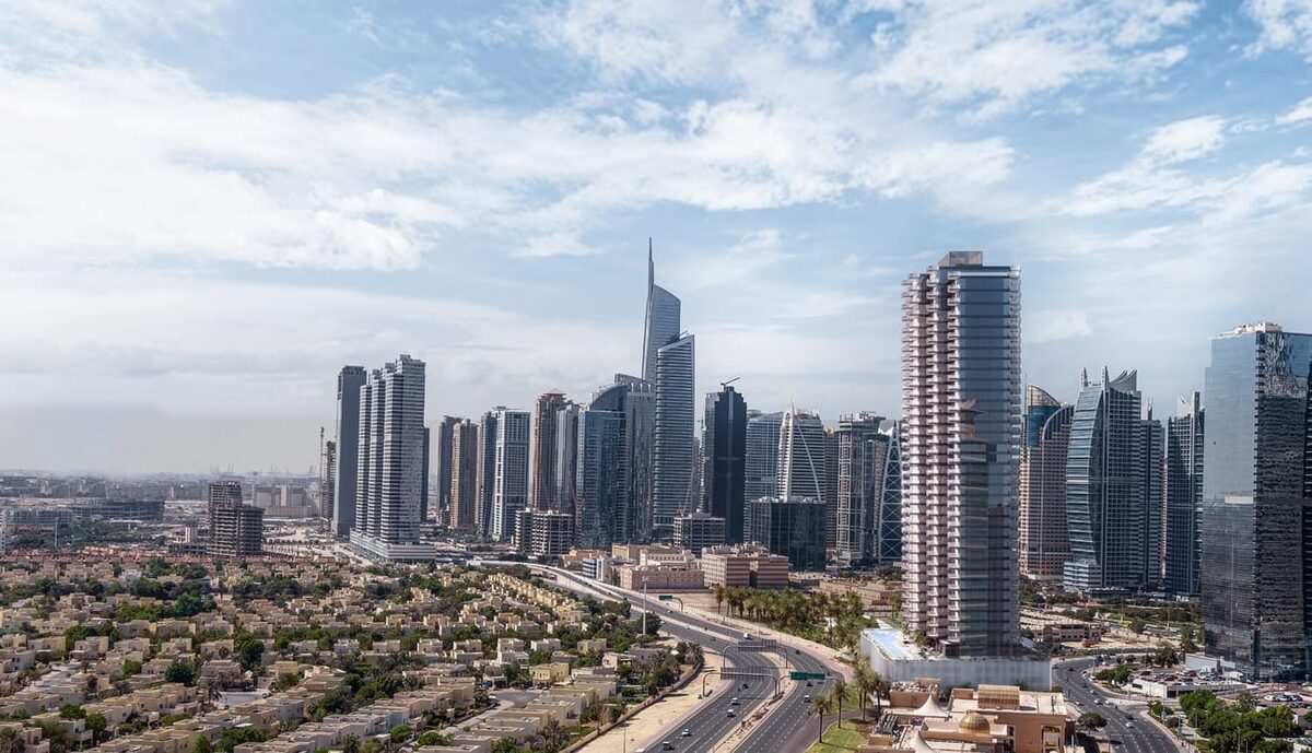 Apartment with 2 bedrooms, 211.59m² in Dubai, UAE [ID: 1102-8e968052]