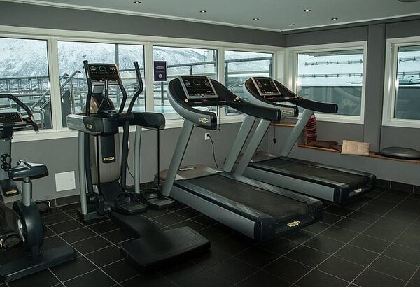 Apartment in Dubai, UAE, 388.60m² - image 37