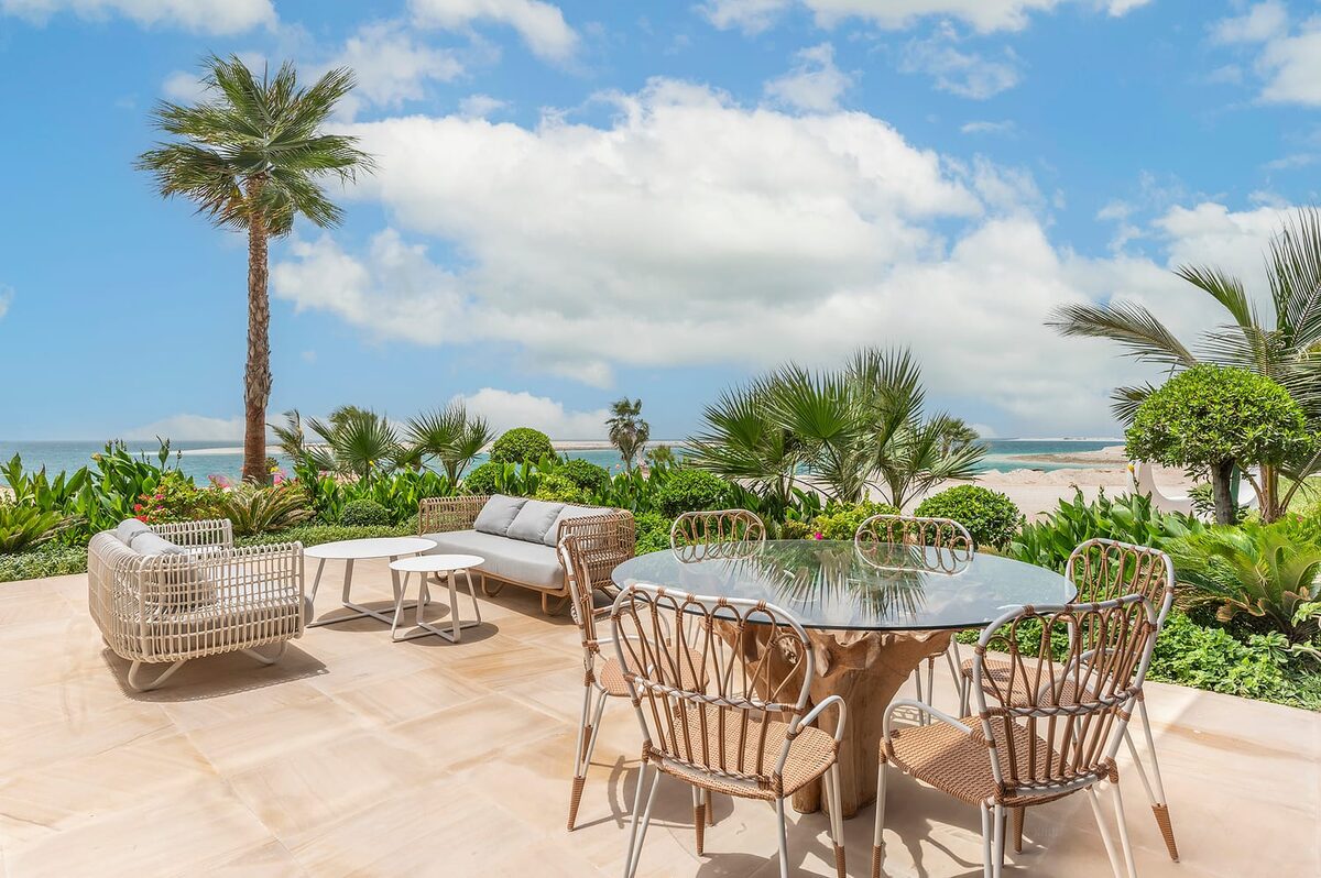 Apartment with 1 bedroom, 175.70m² in Dubai, UAE [ID: 1102-bf02bef1]