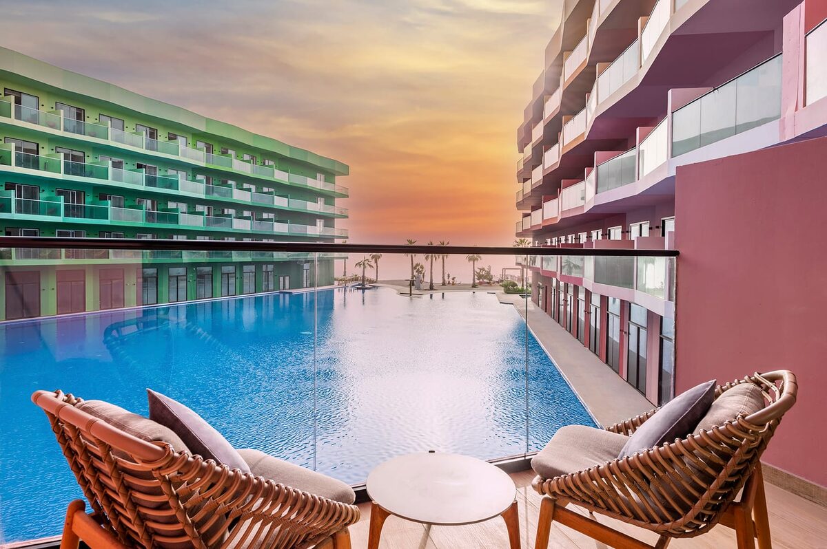 Apartment with 1 bedroom, 175.70m² in Dubai, UAE [ID: 1102-bf02bef1]