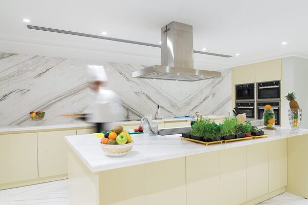 Apartment in Dubai, UAE, 2056.07m² - image 18