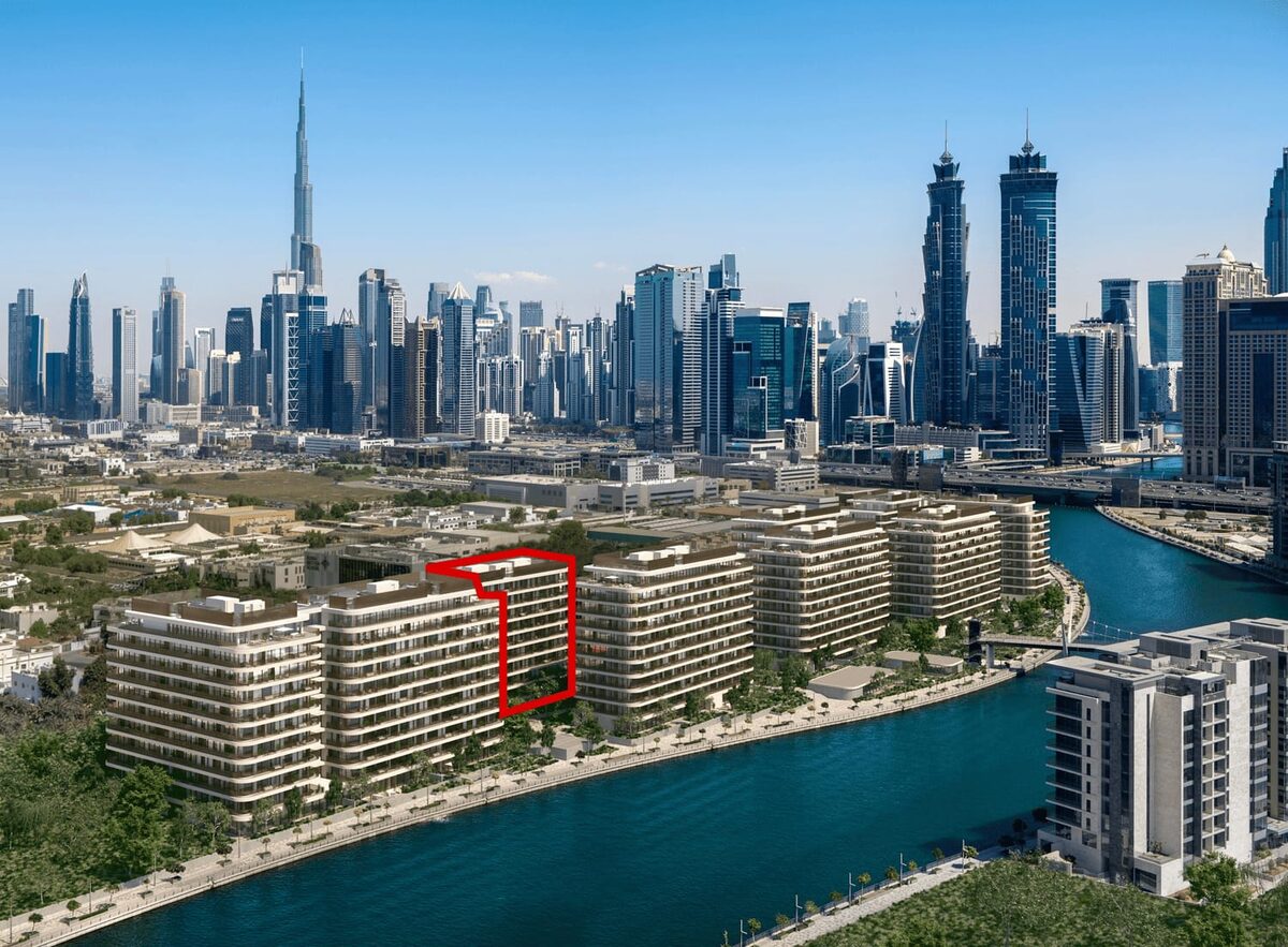 Apartment with 1 bedroom, 338.22m² in Dubai, UAE [ID: 1102-ea31ab3e]