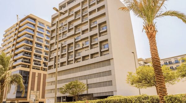 Apartment in Dubai, UAE, 42.80m² - image 2
