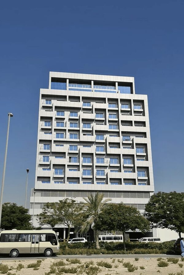 Apartment in Dubai, UAE, 42.80m² - image 3