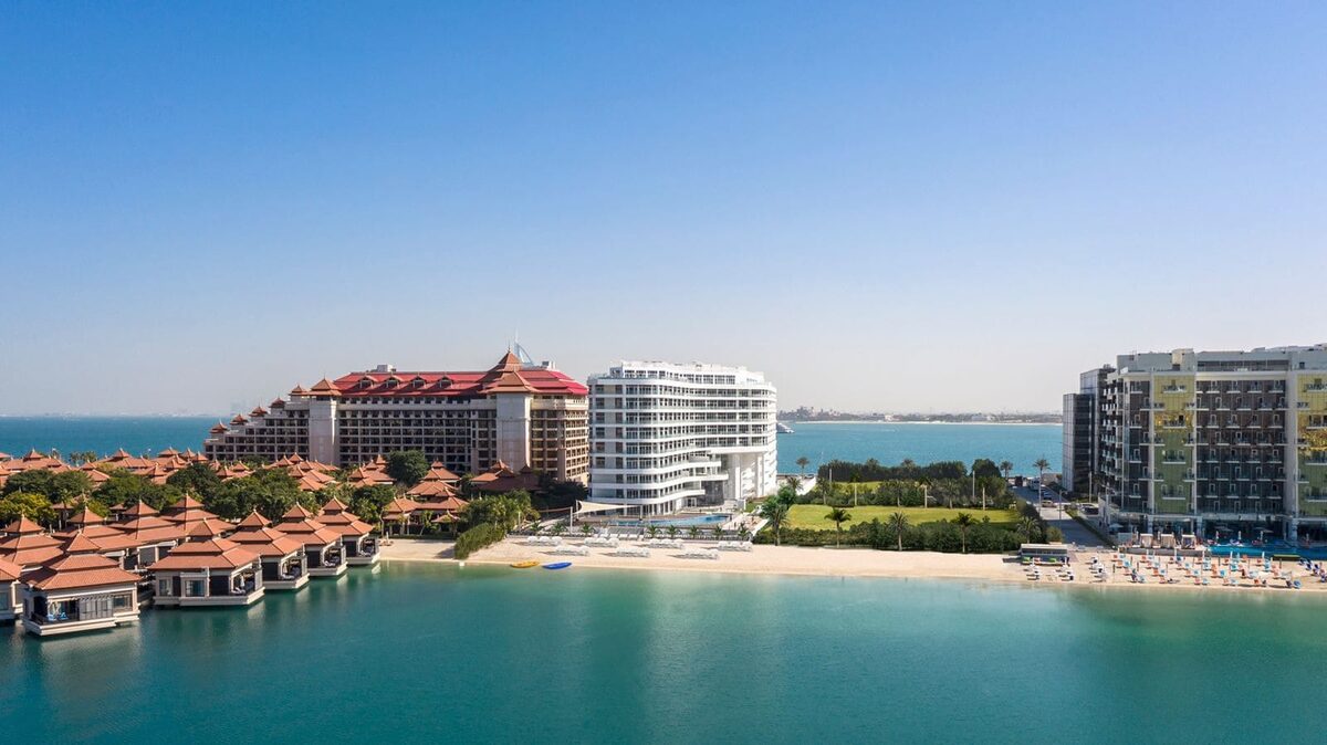 Apartment with 1 bedroom, 151.96m² in Dubai, UAE [ID: 1102-159f13c6]