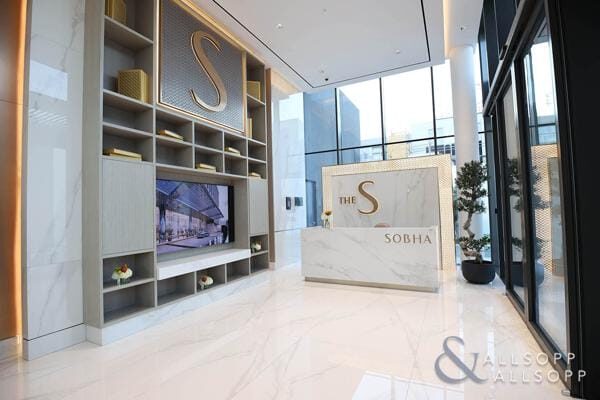 Apartment with 1 bedroom, 478.88m² in Dubai, UAE [ID: 1102-5a1aaab2]