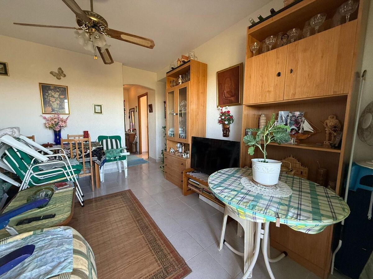 Apartment with 2 bedrooms, 64m² in Punta Prima, Spain [ID: 0150-LS-1002]