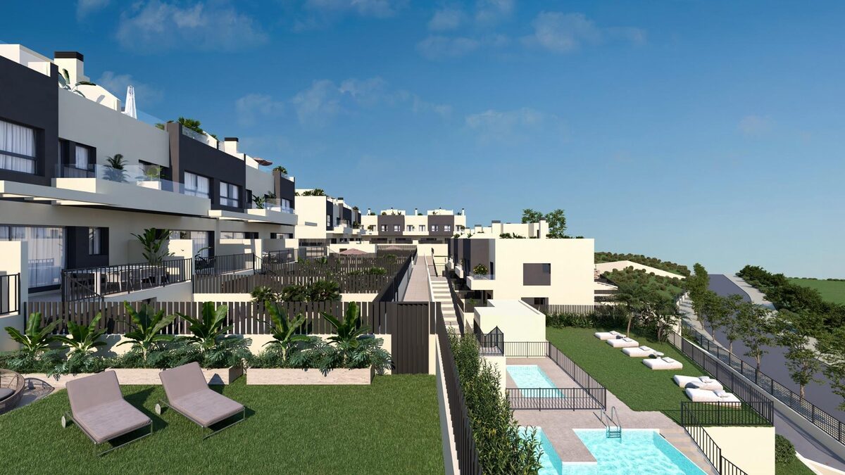 Townhouse with 4 bedrooms, 215m² in Torre del Mar, Spain [ID: 0137-SP1485]