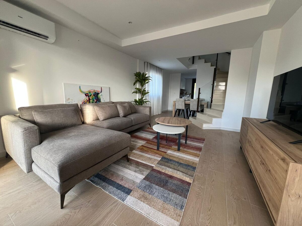 Dom szeregowy z 3 sypialniami, 173m² w La Union, Hiszpania [ID: 0137-N9598]