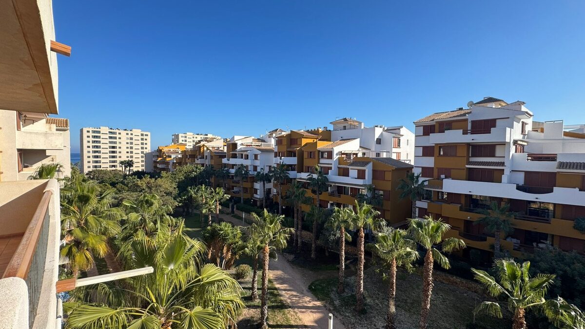 Apartment with 2 bedrooms in Punta Prima, Spain [ID: 0150-LS-2502]