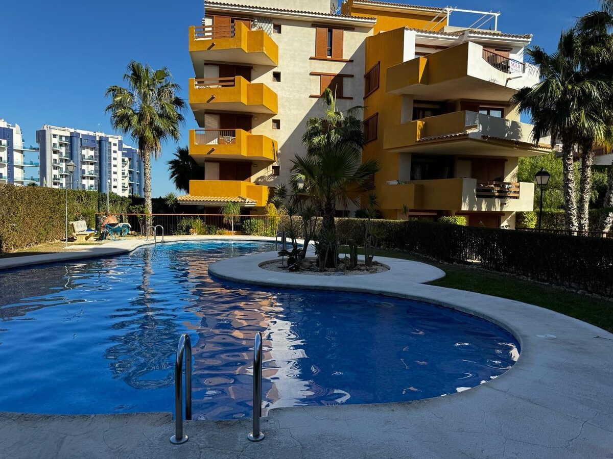 Apartment with 2 bedrooms in Punta Prima, Spain [ID: 0150-LS-2502]