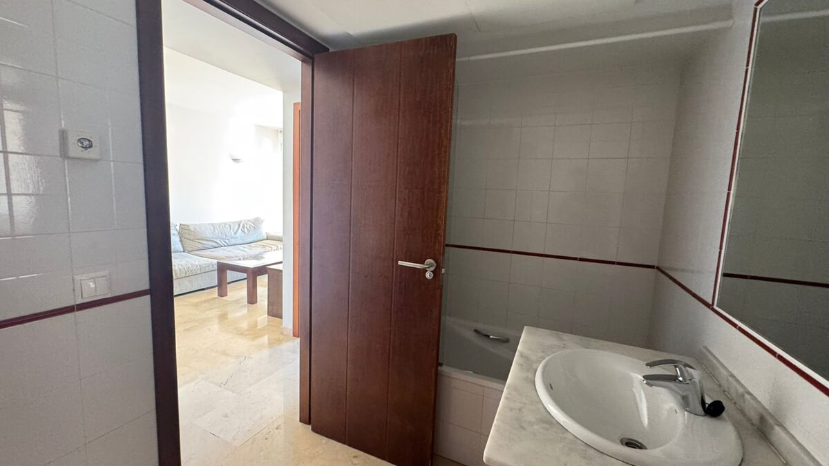Apartment with 2 bedrooms in Punta Prima, Spain [ID: 0150-LS-2502]