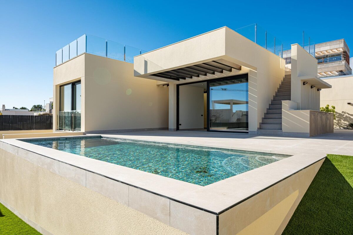 Villa with 4 bedrooms, 200m² in Polop, Spain [ID: 0137-N9602]