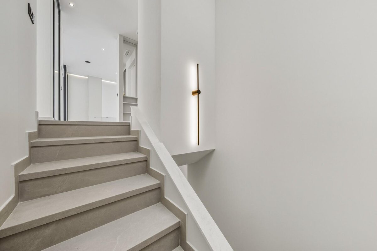 Villa with 4 bedrooms, 200m² in Polop, Spain [ID: 0137-N9602]
