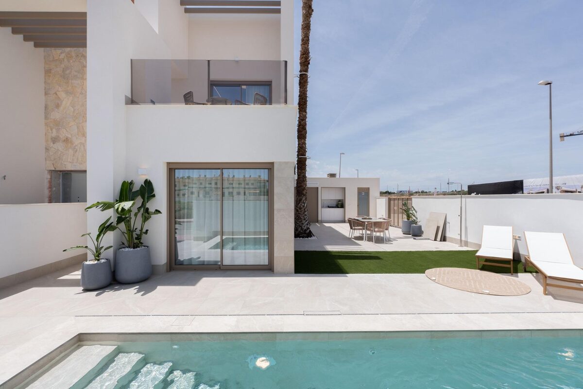 Willa z 3 sypialniami, 110m² w Los Alcazares, Hiszpania [ID: 0137-N9637]
