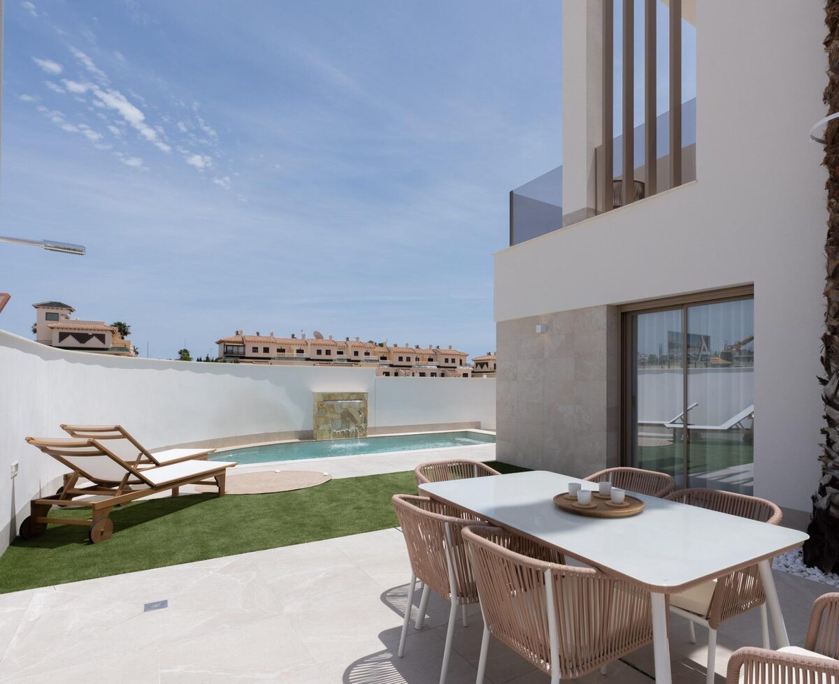 Dom z 3 sypialniami, 99m² w Los Alcazares, Hiszpania [ID: 0137-N9636]