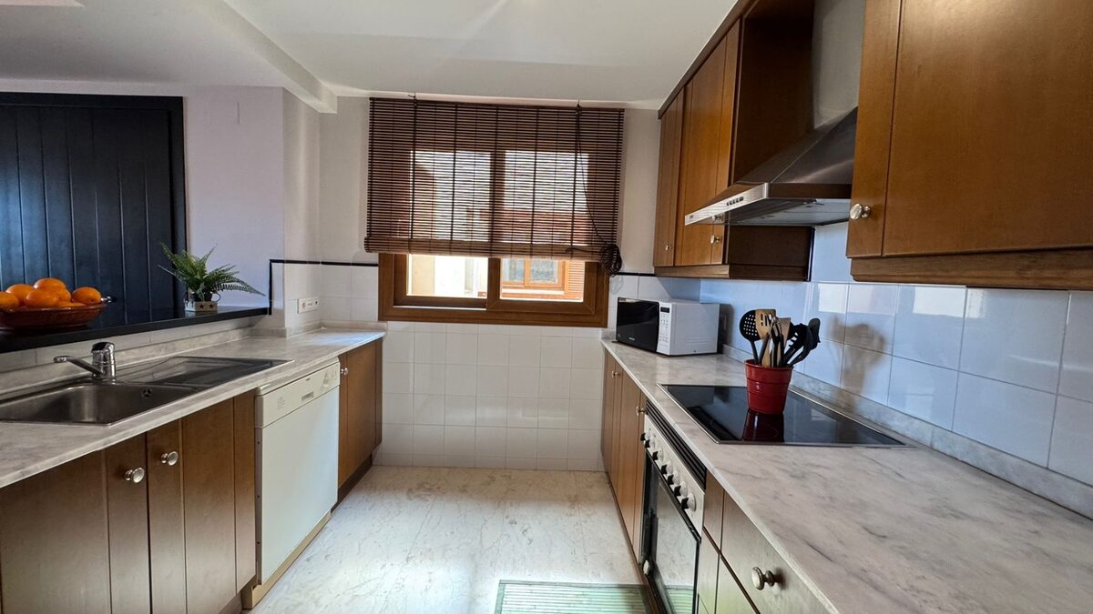 Apartment with 2 bedrooms, 106m² in Punta Prima, Spain [ID: 0150-LS-0903]