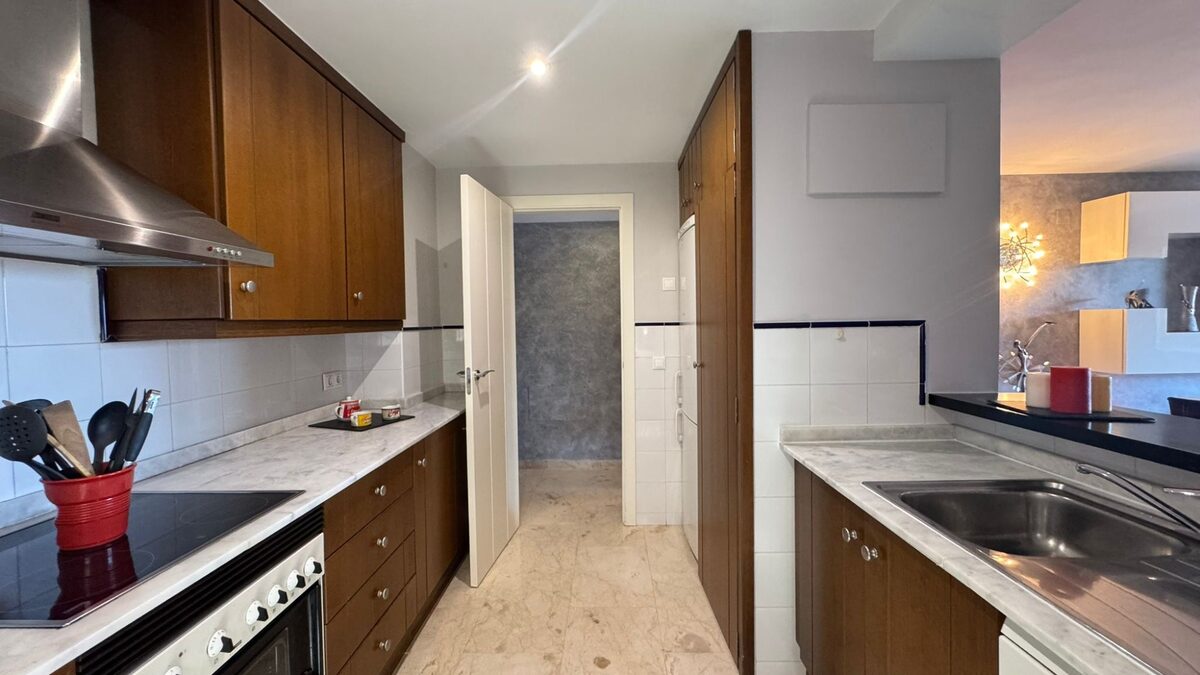 Apartment with 2 bedrooms, 106m² in Punta Prima, Spain [ID: 0150-LS-0903]