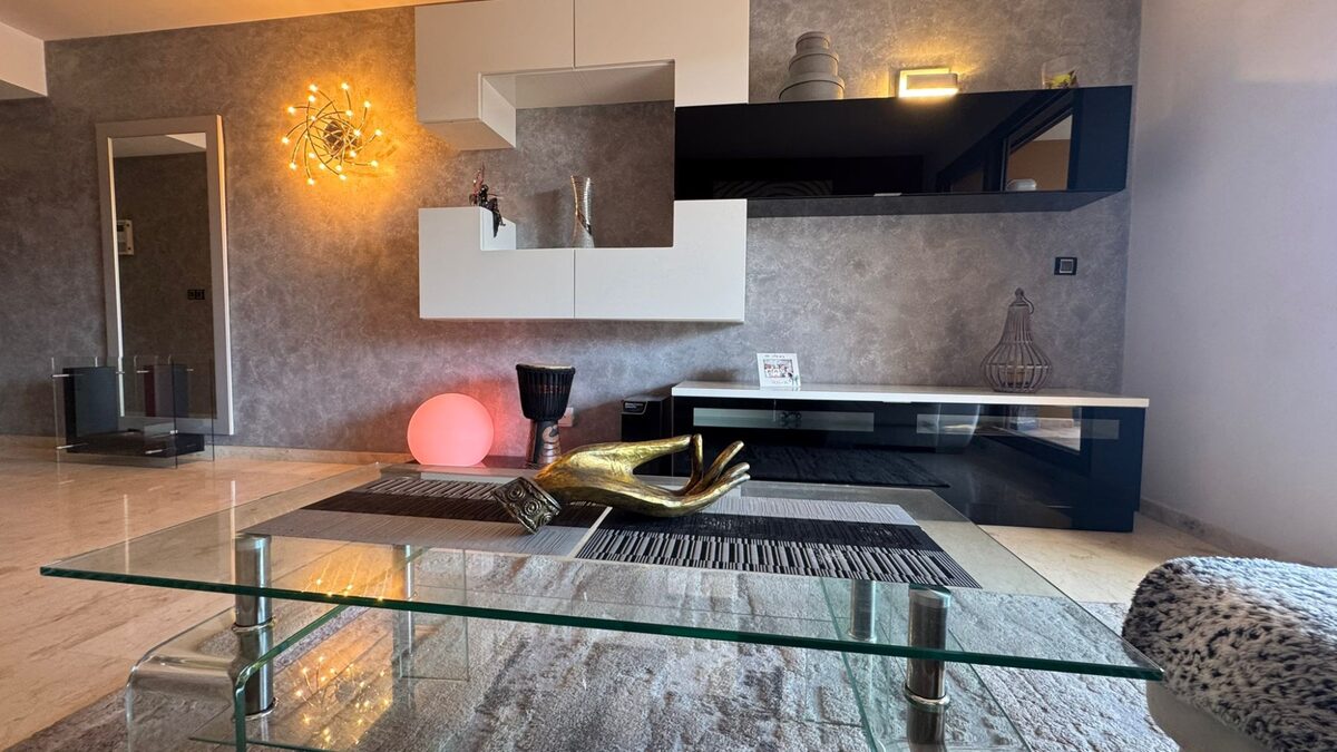 Apartment with 2 bedrooms, 106m² in Punta Prima, Spain [ID: 0150-LS-0903]