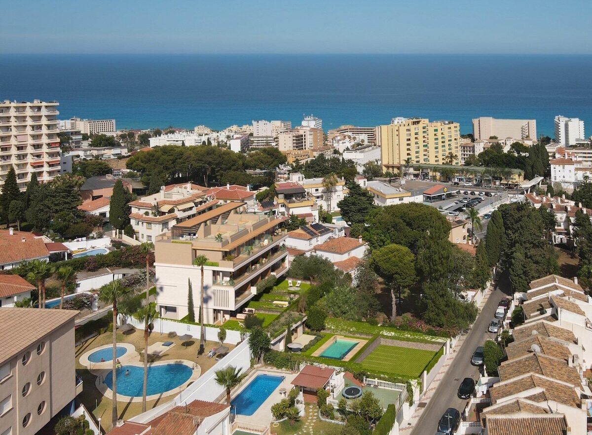 Apartment with 2 bedrooms, 79m² in Torremolinos, Spain [ID: 0137-SP0728]