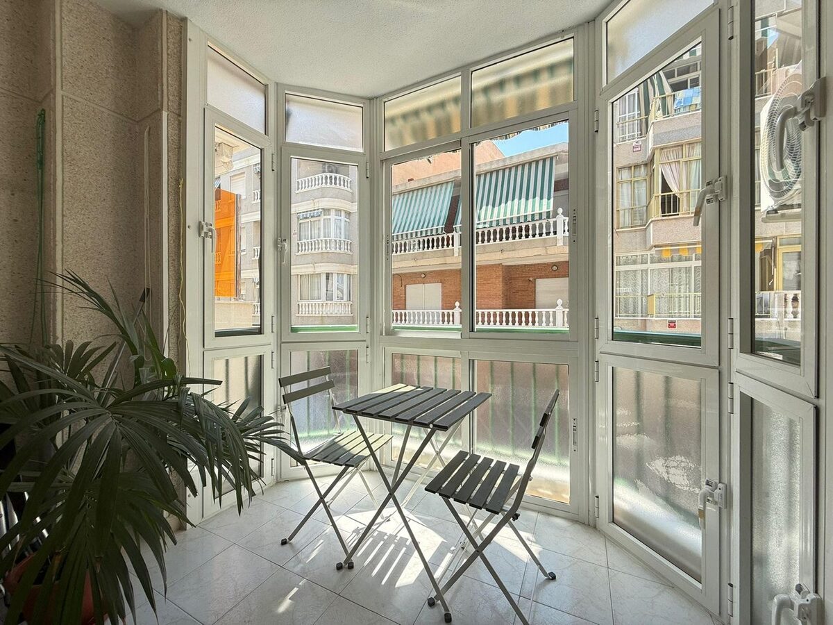 Квартира з 1 спальнею, 73м² в Торрев'єха, Іспанія [ID: 0150-LS-1803/1]