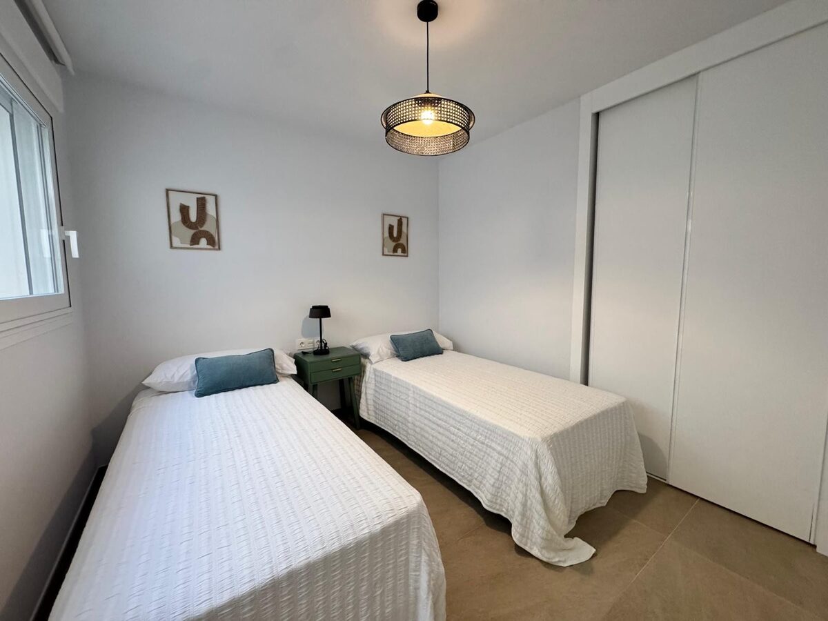 Квартира з 2 спальнями, 81м² в Торрев'єха, Іспанія [ID: 0150-LS-2403]