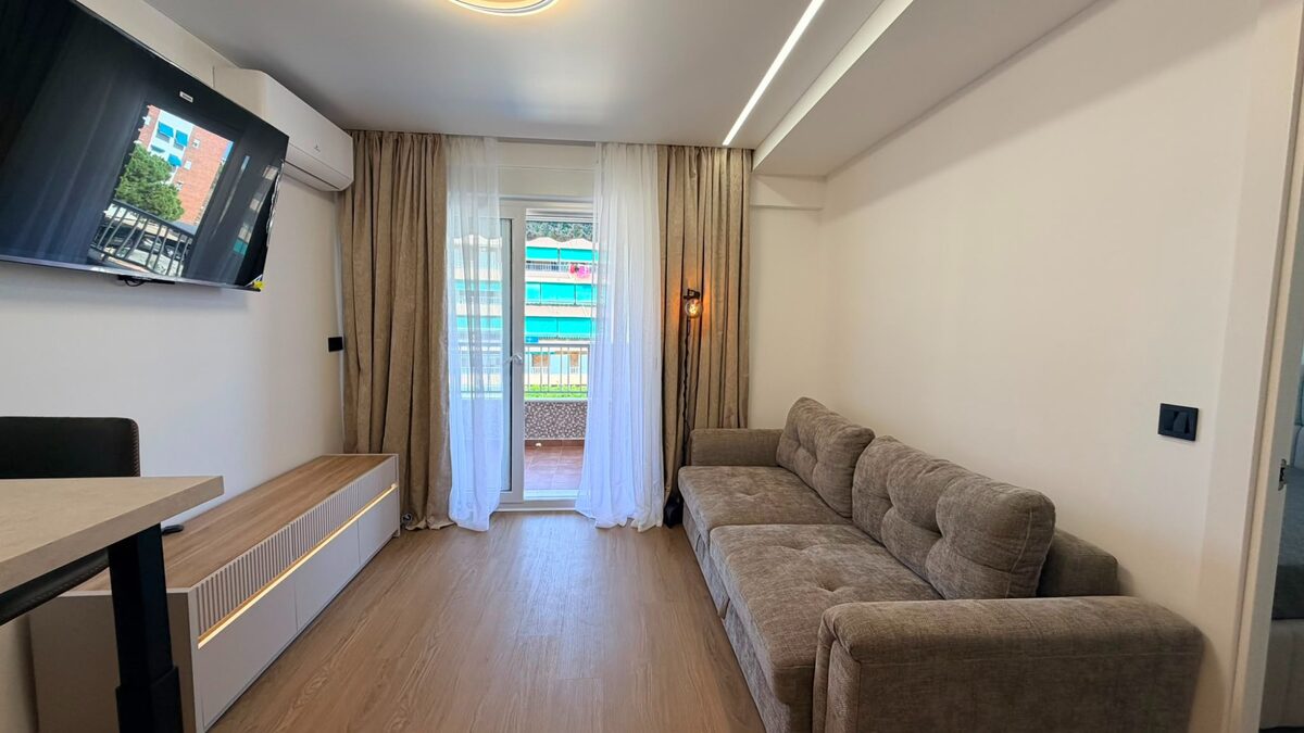 Квартира с 2 спальнями, 60м² в Пунта Прима, Испания [ID: 0150-LS-0304]