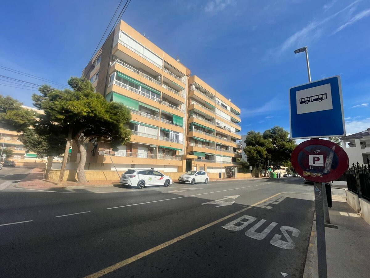Apartment with 2 bedrooms, 60m² in Punta Prima, Spain [ID: 0150-LS-0304]